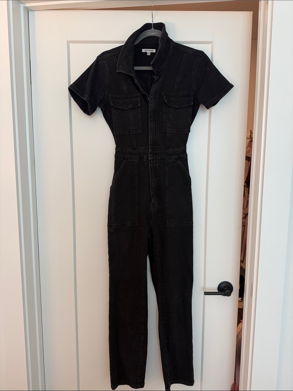 Good American Black Short-Sleeve Denim Jumpsuit with Chest Pockets